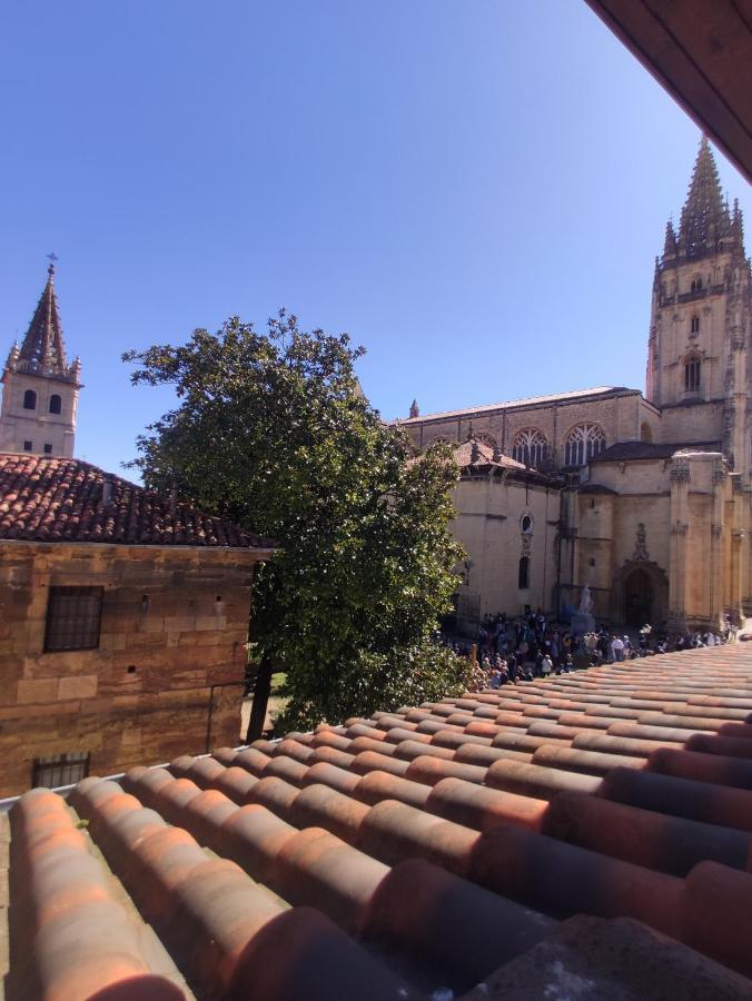 Alojamiento Oviedo 2 Con Parking Bagian luar foto
