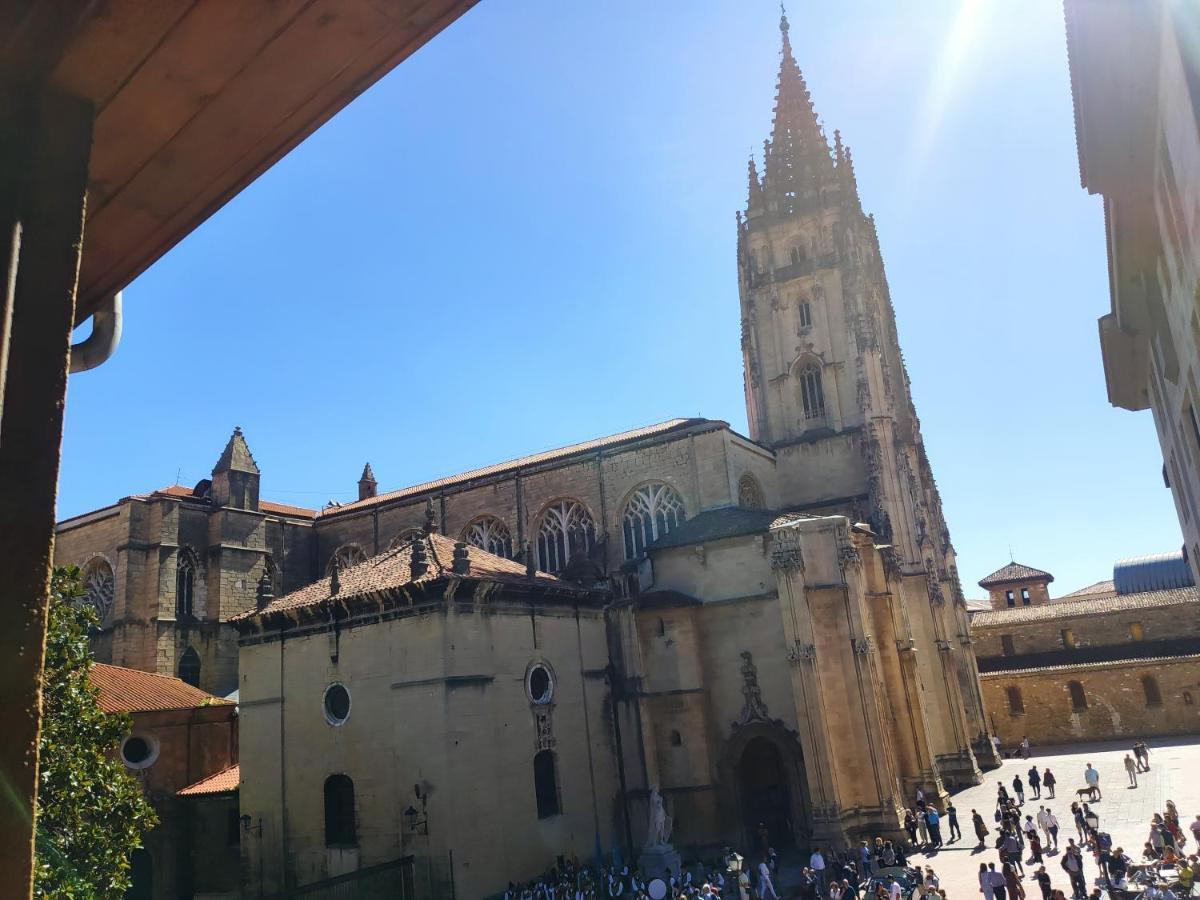 Alojamiento Oviedo 2 Con Parking Bagian luar foto